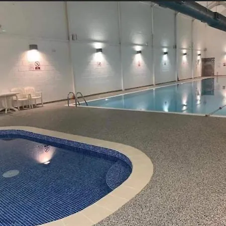 Oyster - Part Of The The Bay Village With Pool, Gym And Direct Access, Pub, Restaurant, Tennis And Meadows Walks * Filey