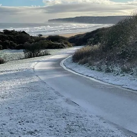 Oyster - Part Of The The Bay Village With Pool, Gym And Direct Access, Pub, Restaurant, Tennis And Meadows Walks Semesterbostad