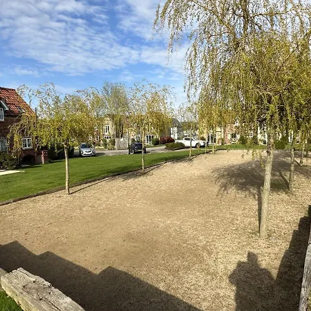 Oyster - Part Of The The Bay Village With Pool, Gym And Direct Access, Pub, Restaurant, Tennis And Meadows Walks Filey